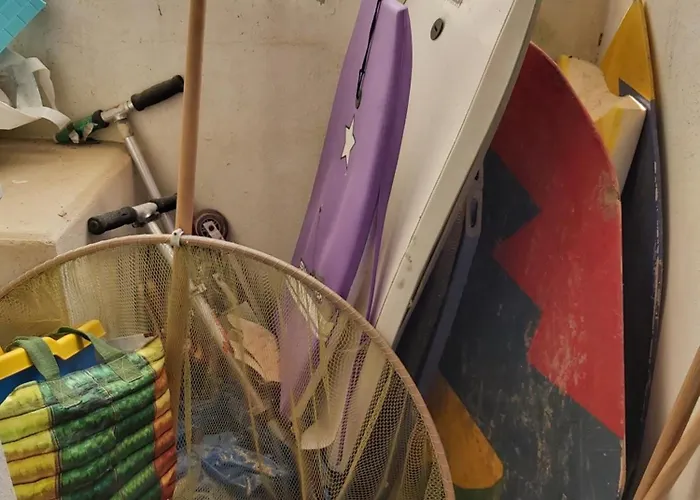 Les Flots Bleus Face A La *